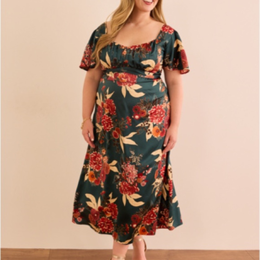 ARULA Floral Red and Green Midi Dress